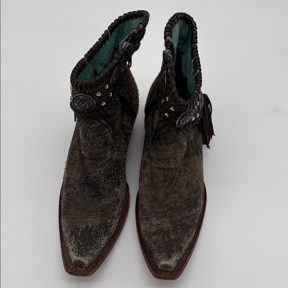 Corral Brown Distressed Fringe Turquoise Ankle Booties Women Size 7 1/2 BLEMISH - Picture 2 of 8